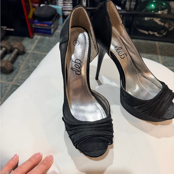 Black Ruched Peep-Toe Stiletto Heels - Picture 2 of 4